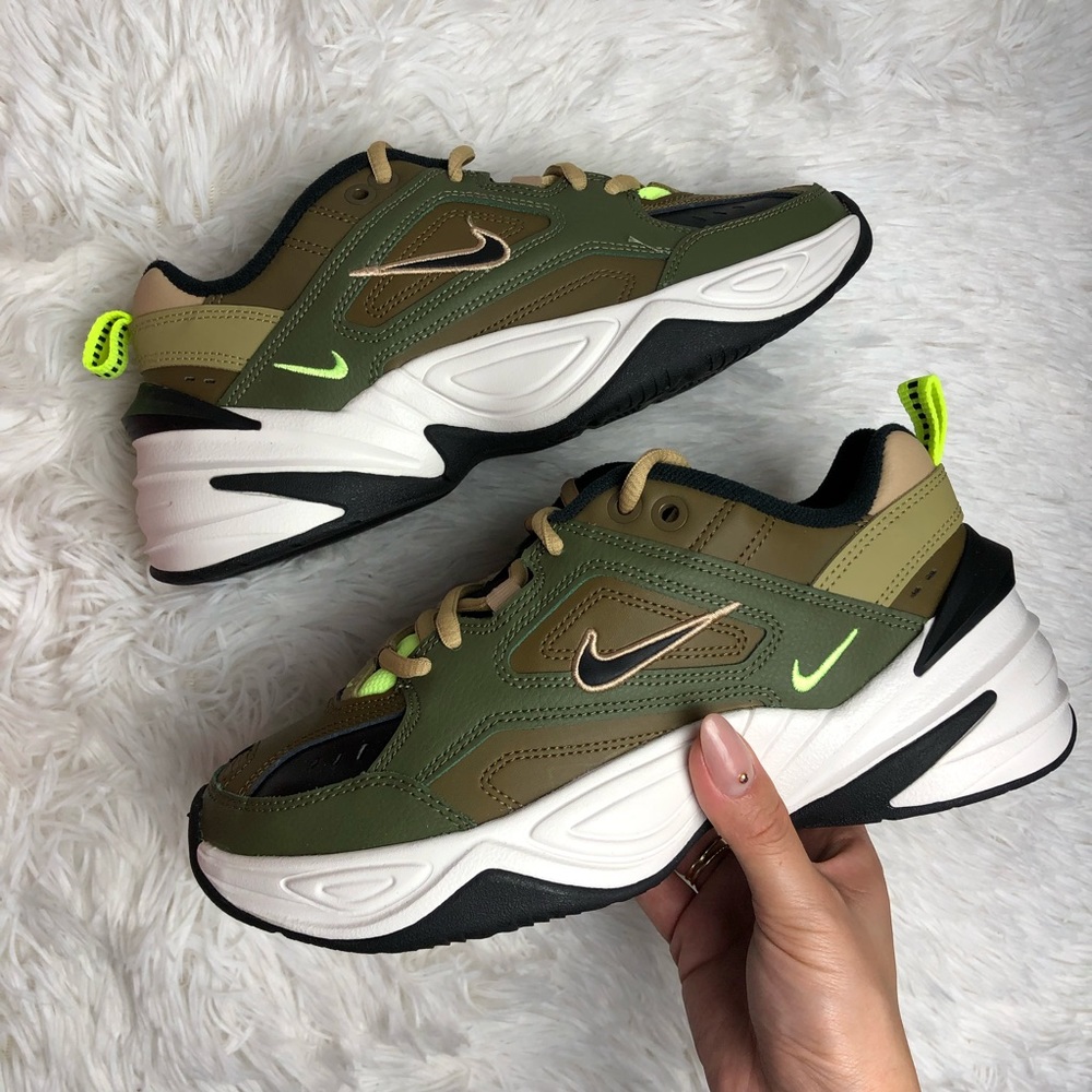 ✨SALE✨ Women’s Nike M2K Tekno